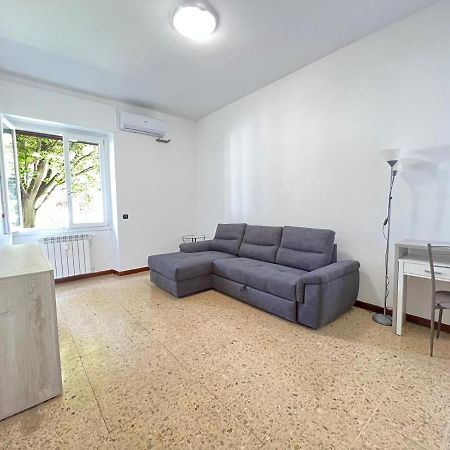 Famagosta House Apartment Милано Екстериор снимка